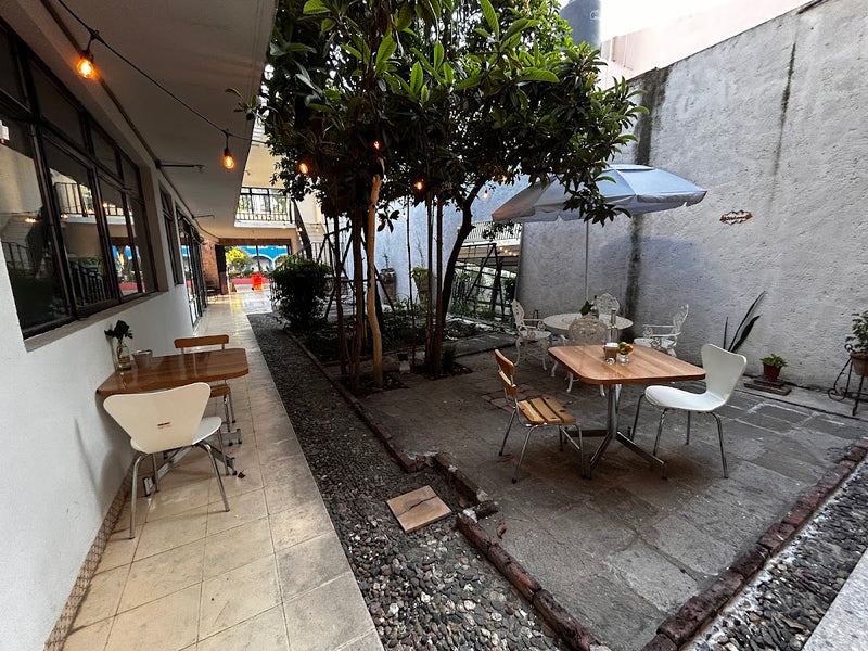 Loretta Café