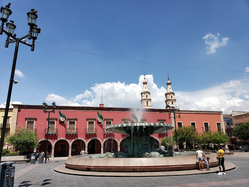 Plaza Fundadores