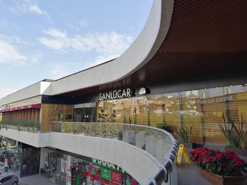 Centro Comercial Paseo Quintana