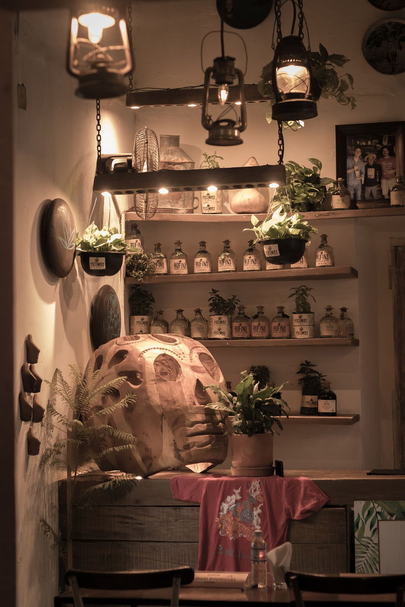 Rufina Mezcalería restaurant y cóctel bar